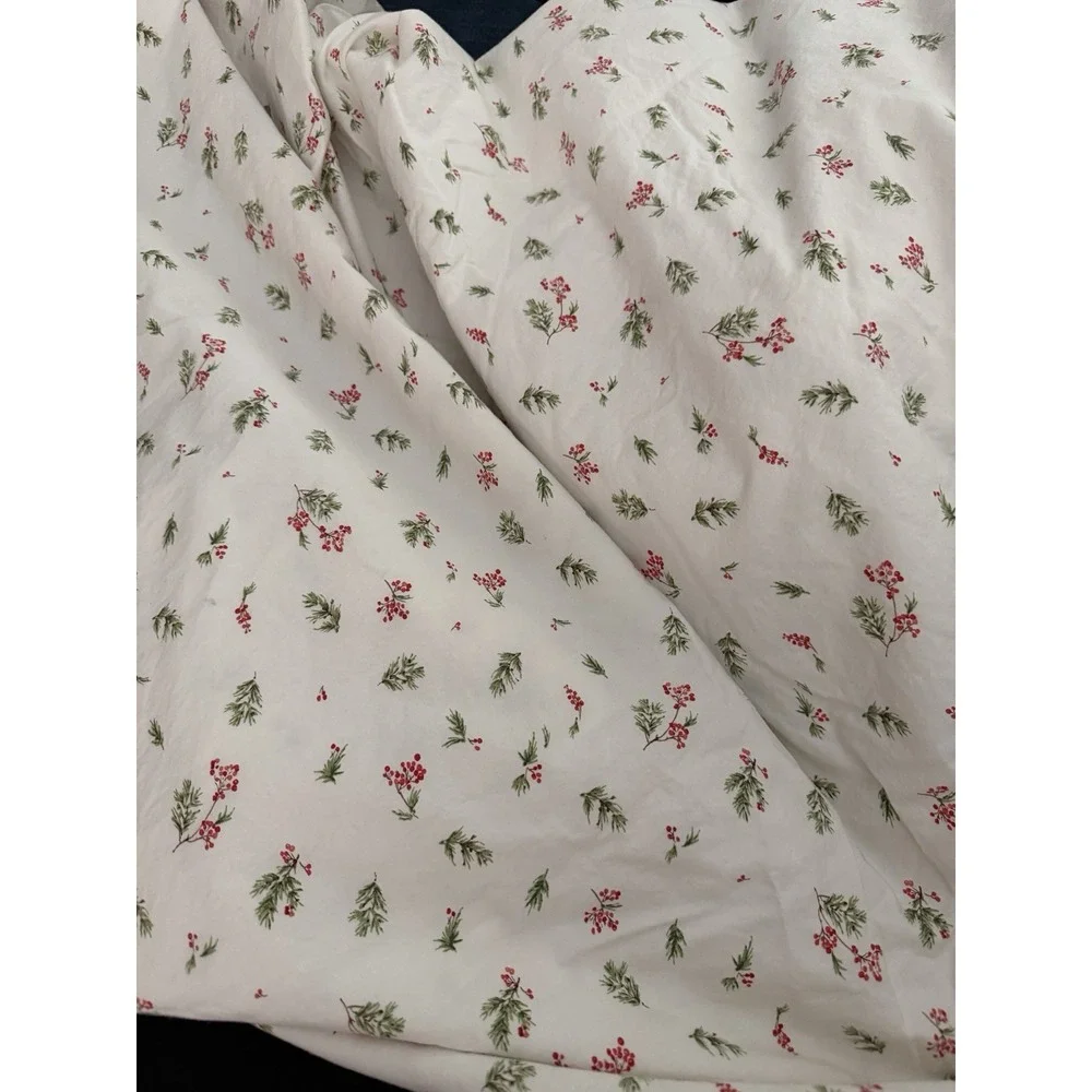Ralph Lauren Mackenzie Holly Queen Size Flat Bed Sheet Case Berry Red Green Xmas
